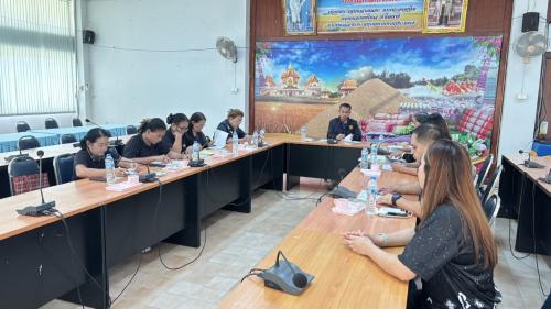 💠สำนักงานพัฒนาชุมชนอำเภอจังหาร จังหวัดร้อยเอ็ด: การประชุมคณะอนุกรรมการกลั่นกรองและติดตามการดำเนินงานกองทุนพัฒนาบทบาทสตรี (อกส.อ)อำเภอจังหาร จังหวัดร้อยเอ็ด